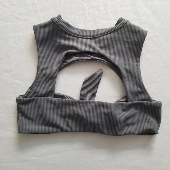 Frankie's Bikinis grey ribbed bikini top size smal - Picture 6 of 6